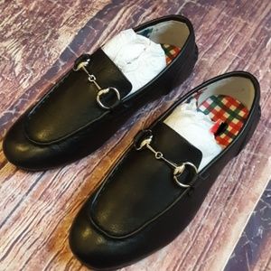 Size 29 kids horsebit loafers black new in box